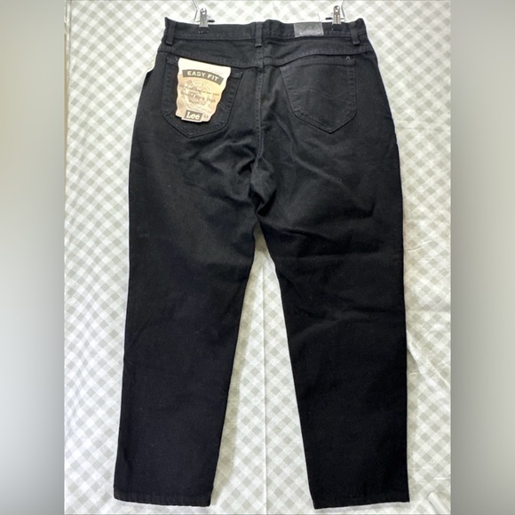 NWT Vintage Lee Easy Fit Black East Fit Straight Leg Jeans Women's Petites 18P - Picture 2 of 9